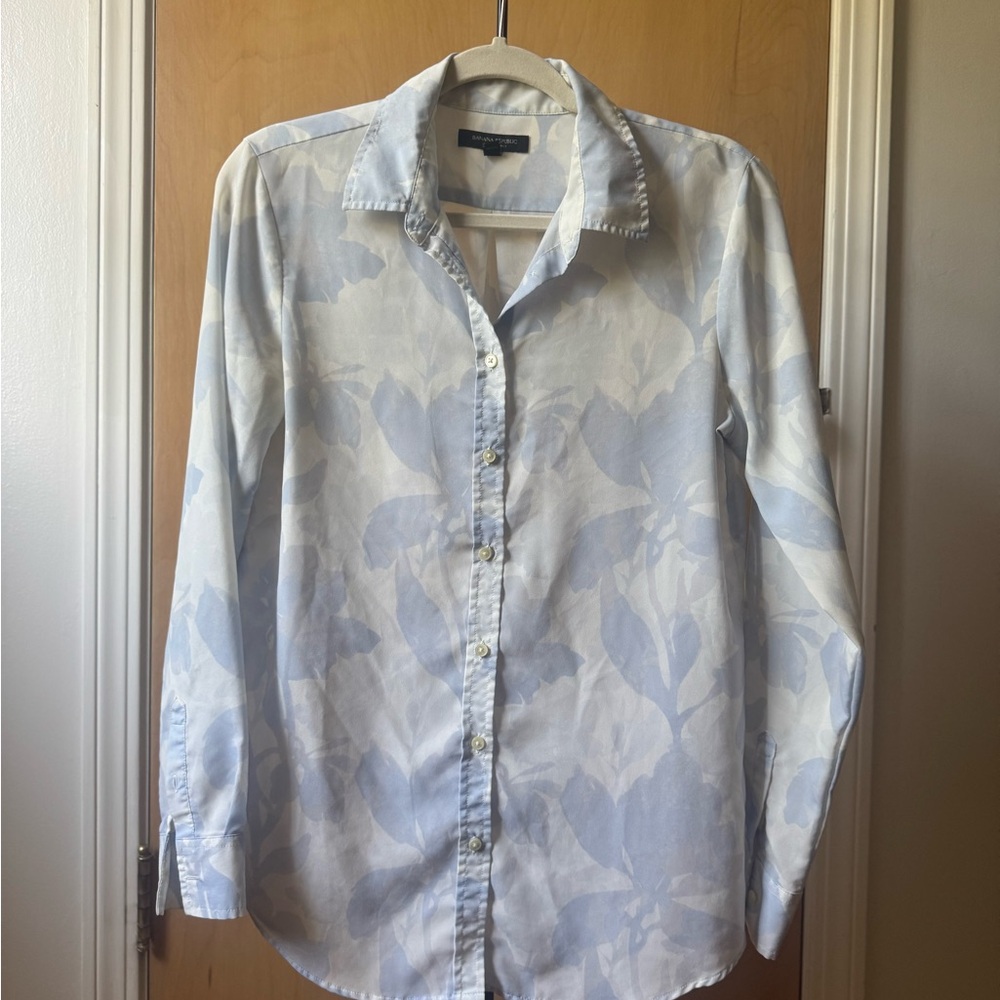 Women’s Blue Floral Shirt